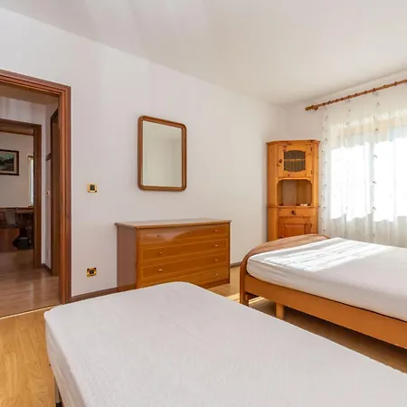 Casa Marina Daire Falcade